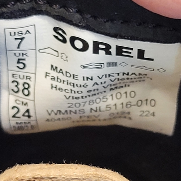 NIB Sorel Women's Explorer STRT Lace Boot Black Size 7 - Picture 16 of 16